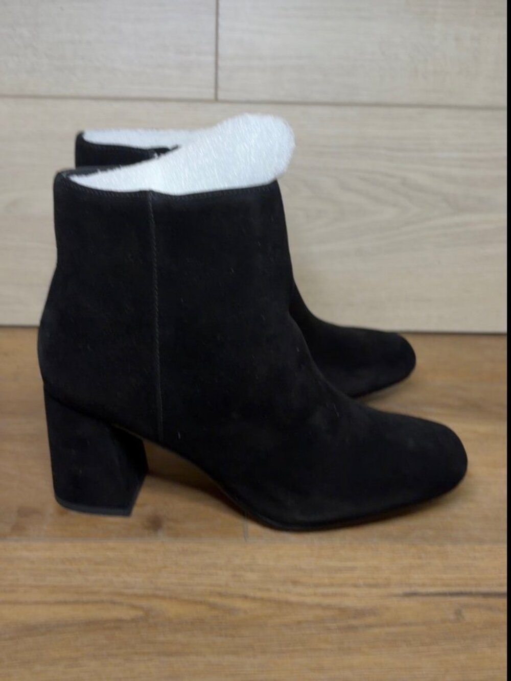 Bella Vita Wilma Black Suede Leather Ankle Boots Women’s 6W